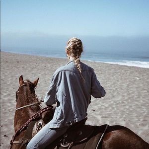 Meet your Posher, Mackenzie